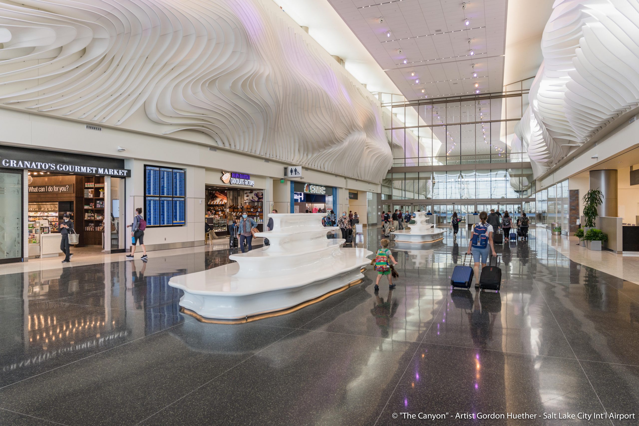 Salt Lake City Int’l Airport – The Canyon