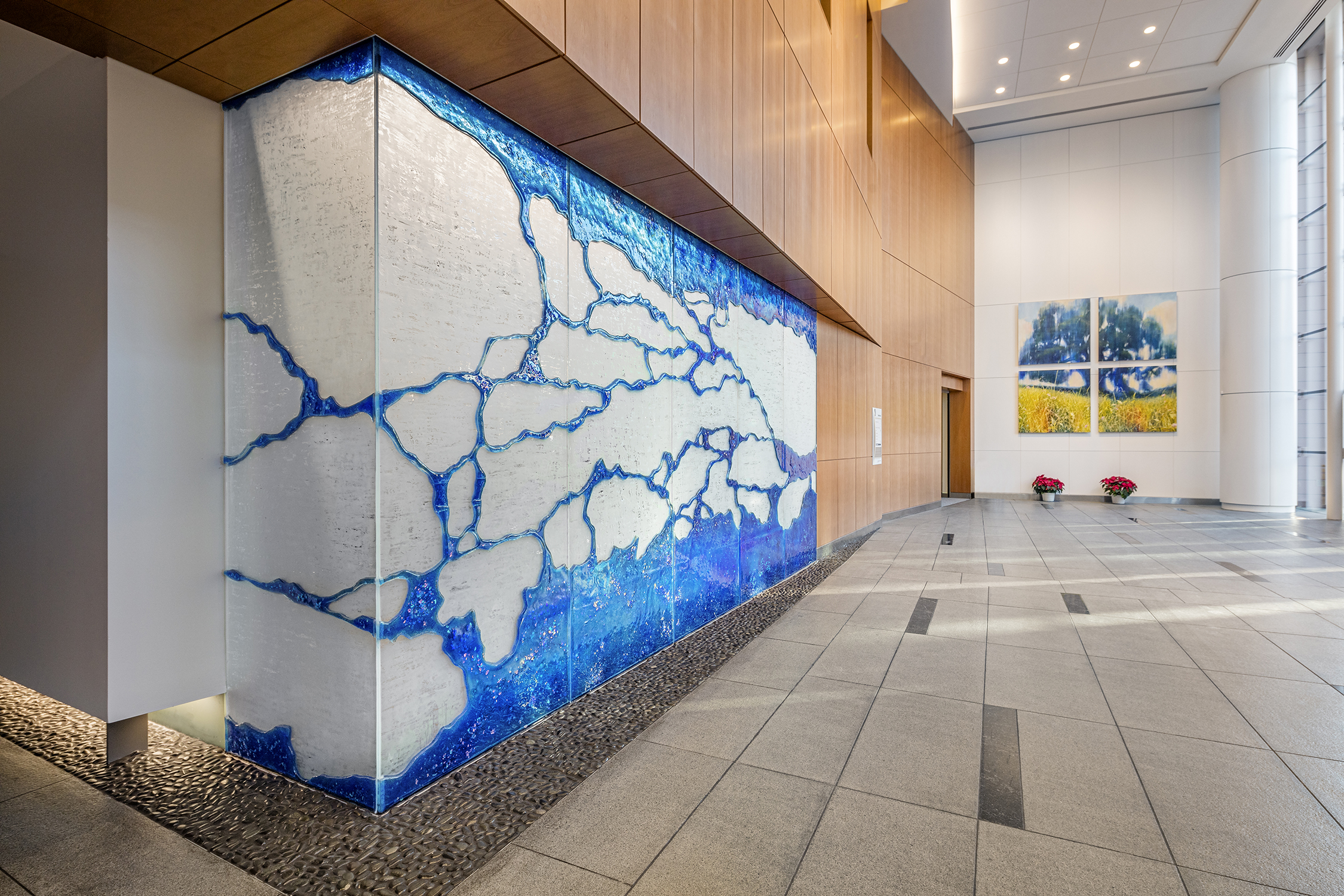 Stamford Hospital, Carey Interfaith Chapel, Art Glass Wall