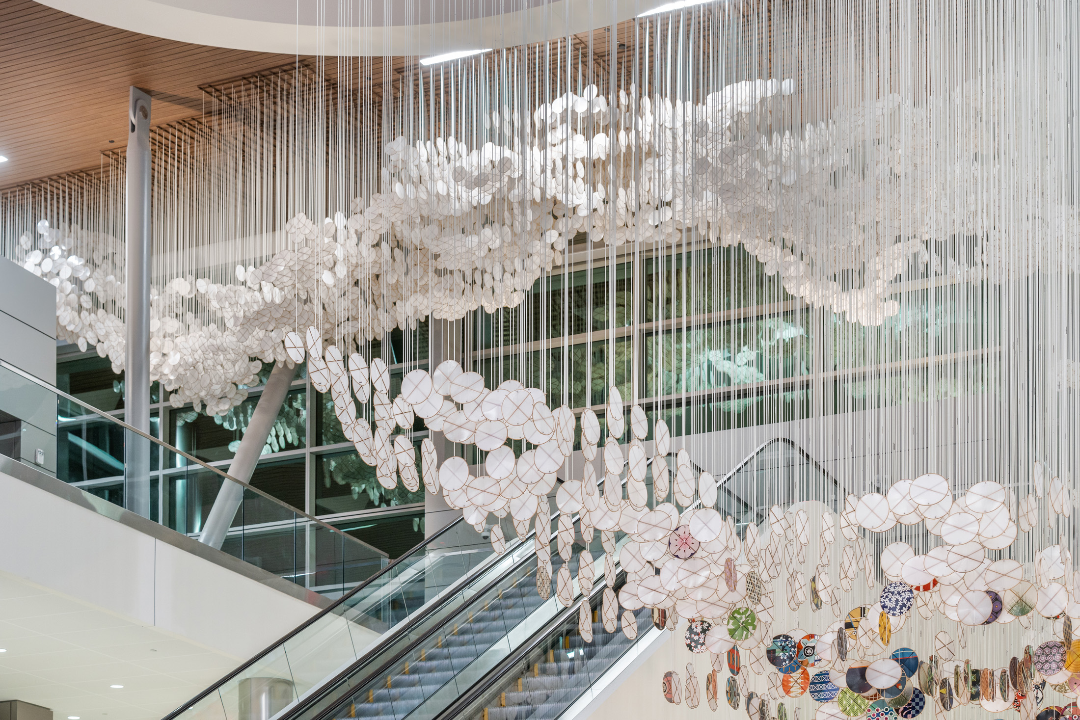 “The Unscalable Rampart of Time” 2022 – Jacob Hashimoto