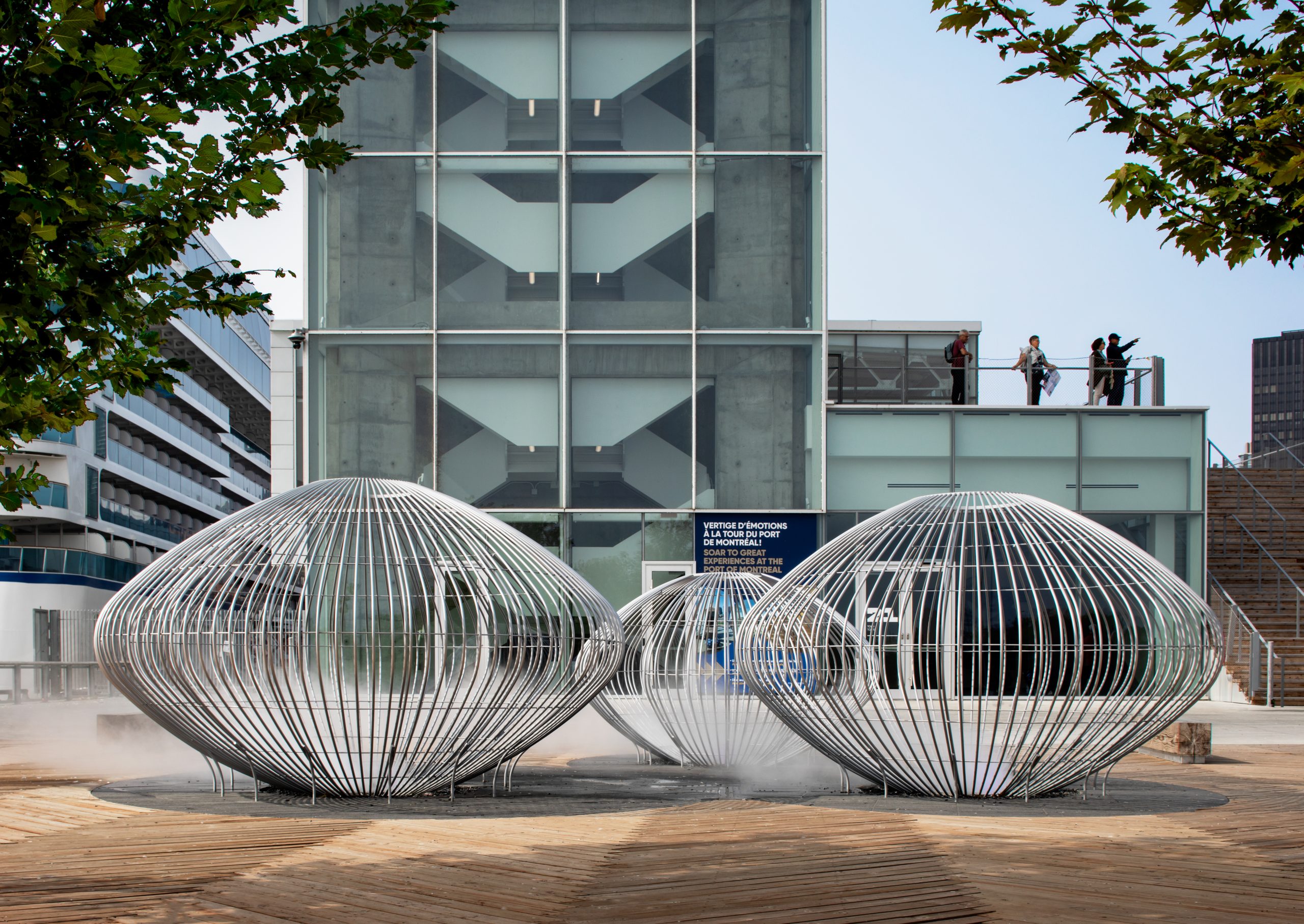 Grand Quai, Hydrosphères